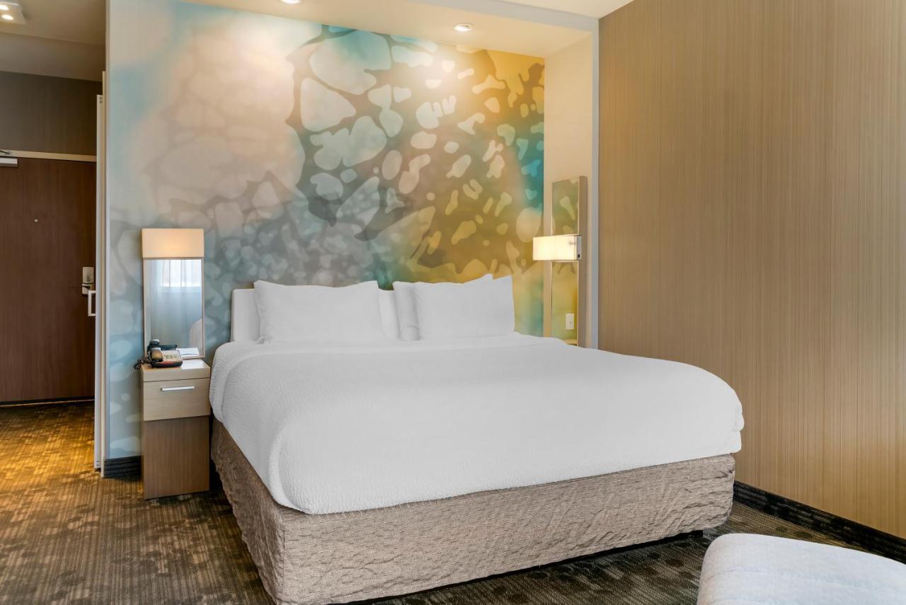 Courtyard By Marriott Toledo North Hotel Exterior foto